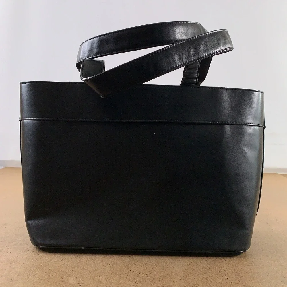 Kensington Black Faux Leather 15-Inch Laptop Jacqueline LM650 Tote Bag New *Flaw